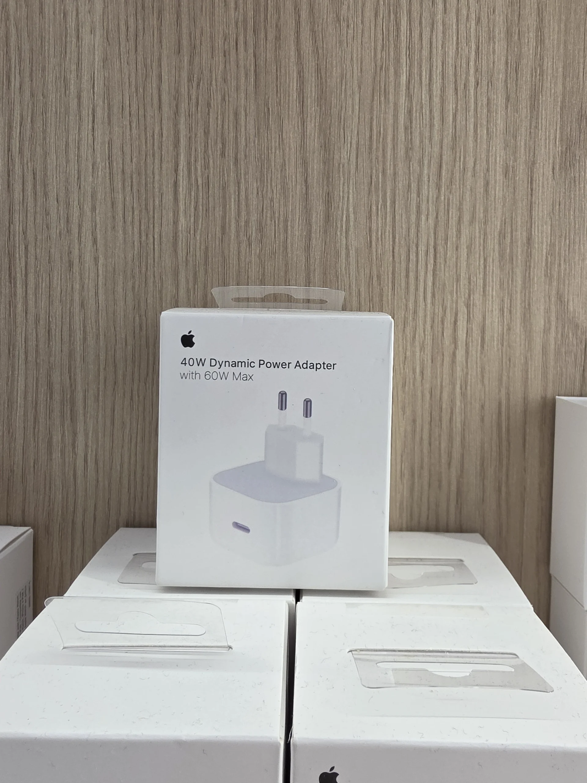 40W USB-C Power Adapter